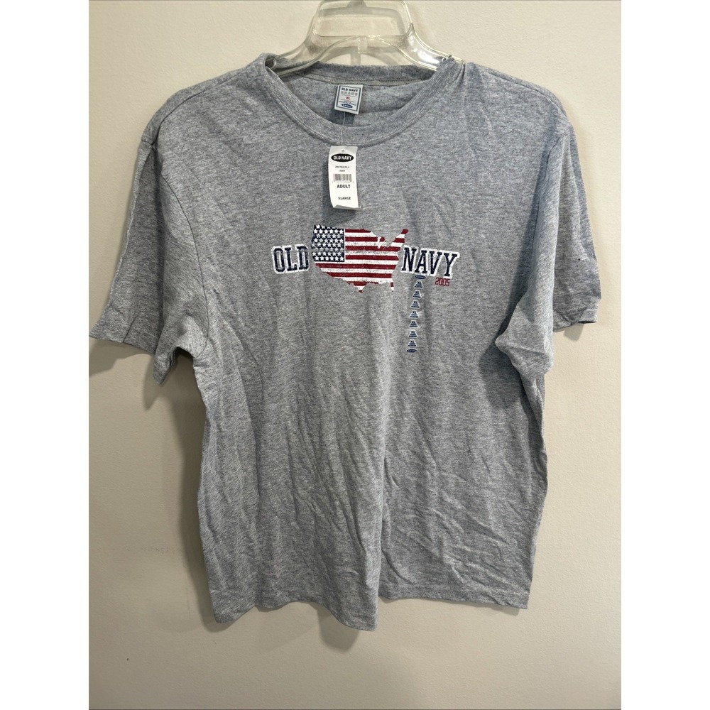 Old Navy XL Vintage‎ 2005 Grey Short Sleeve T Shirt Red White Blue